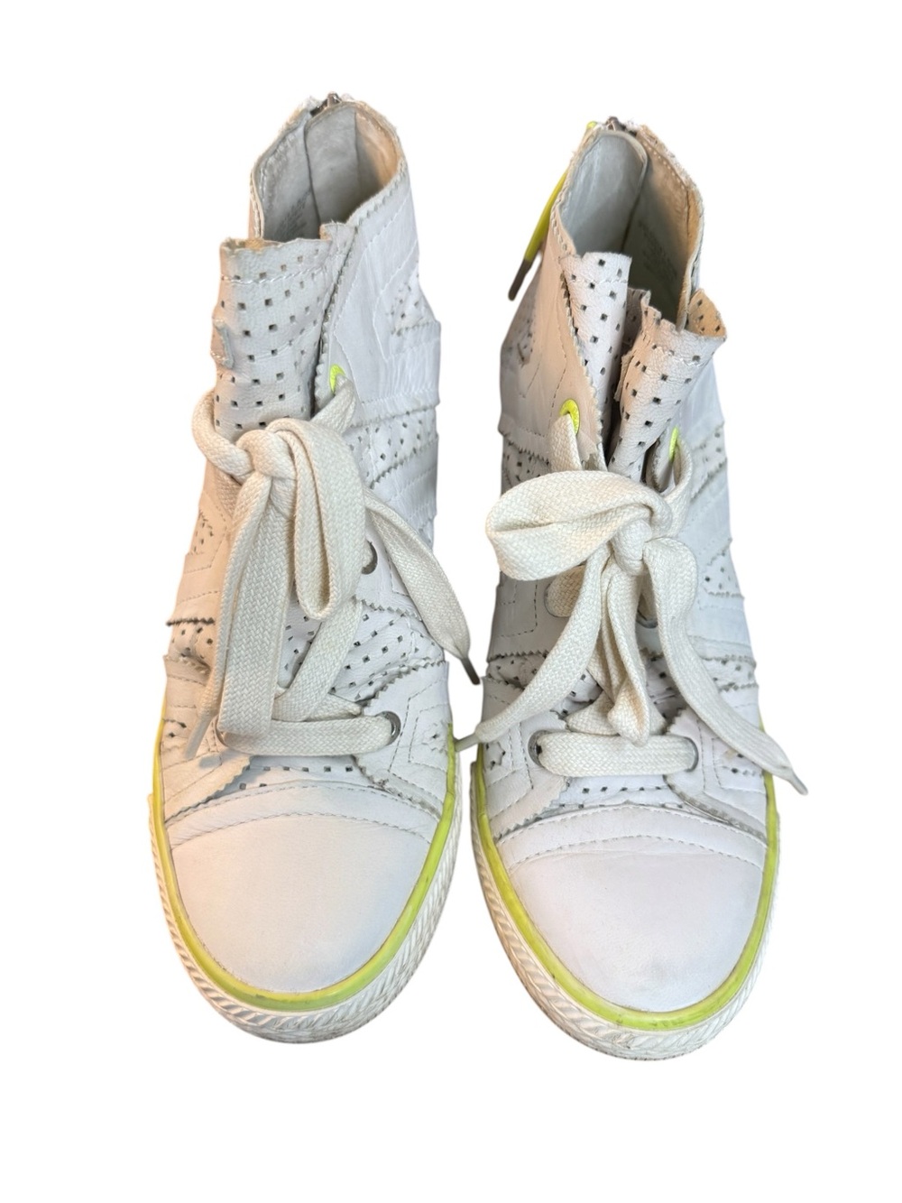DKNY Wedge Platform Paper White Perforated Leather Sneakers Shoes Women's 7.5